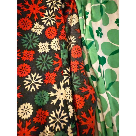 Lularoe Holiday Legging Bundle L/XL - Picture 3 of 6